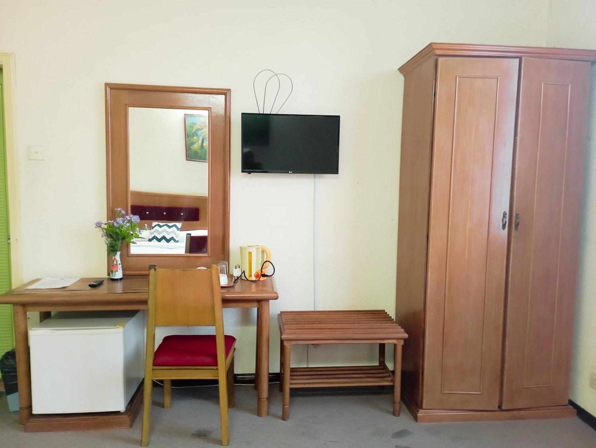 Suria Hotel Sdn Bhd Kota Bharu Ngoại thất bức ảnh