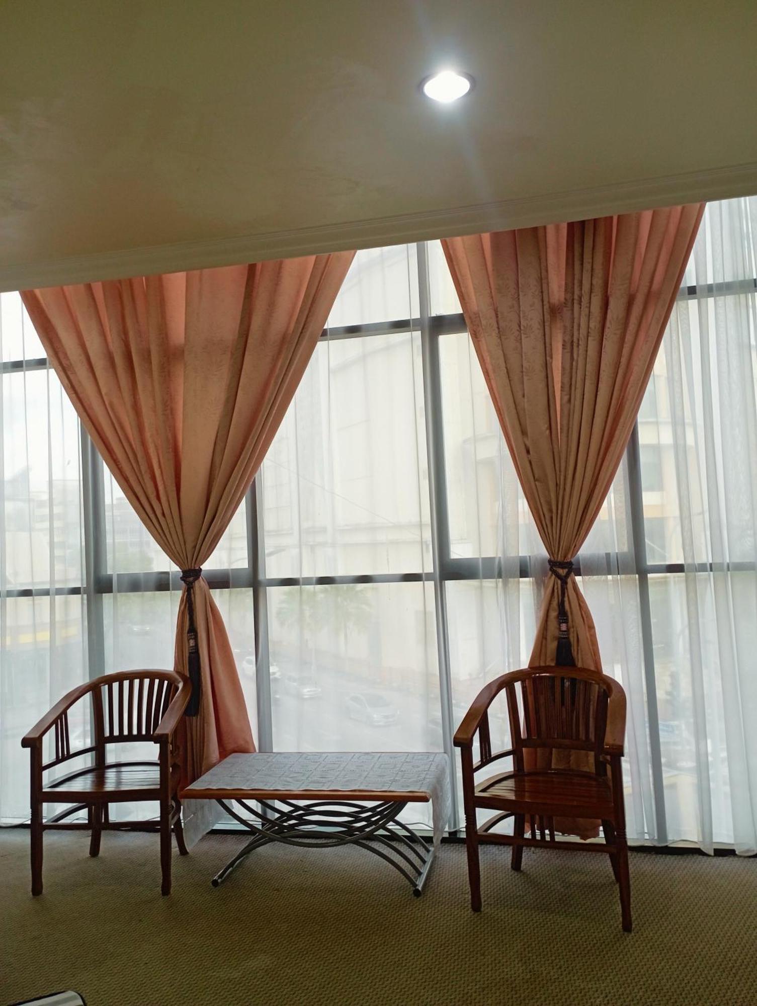 Suria Hotel Sdn Bhd Kota Bharu Ngoại thất bức ảnh