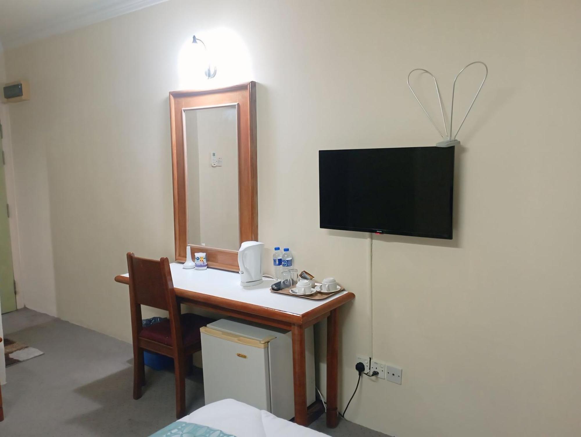 Suria Hotel Sdn Bhd Kota Bharu Ngoại thất bức ảnh