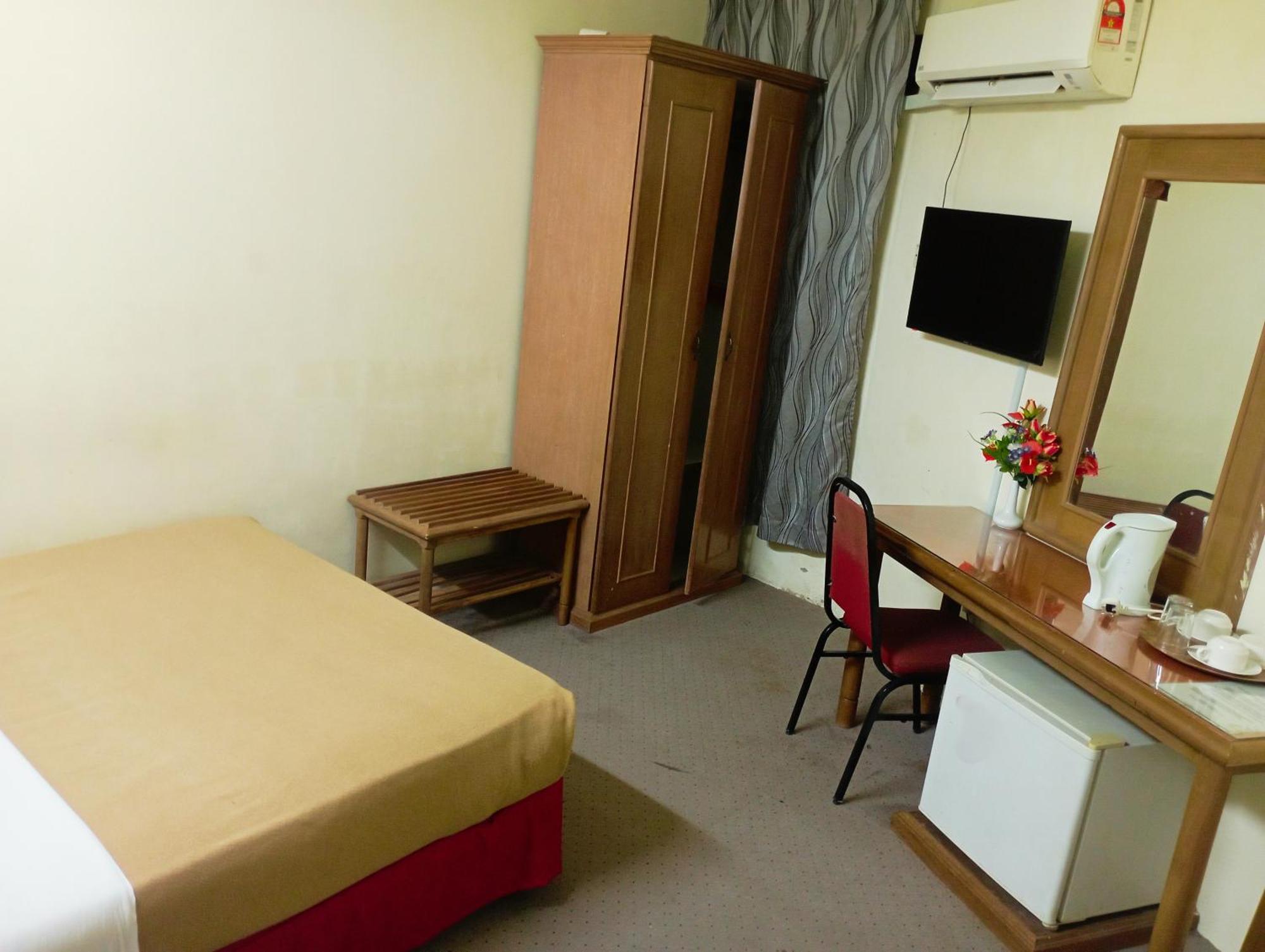 Suria Hotel Sdn Bhd Kota Bharu Ngoại thất bức ảnh