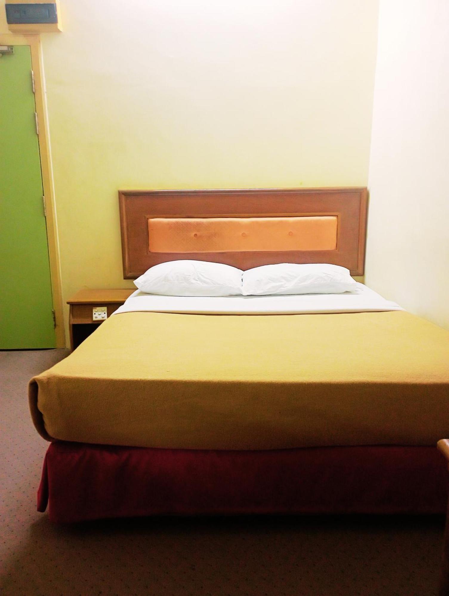 Suria Hotel Sdn Bhd Kota Bharu Ngoại thất bức ảnh